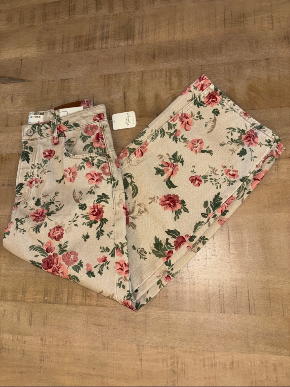 We The Free Deep Trance Mid Rise Printed Jeans Wallpaper Size 27 NWT Free People - Picture 6 of 11